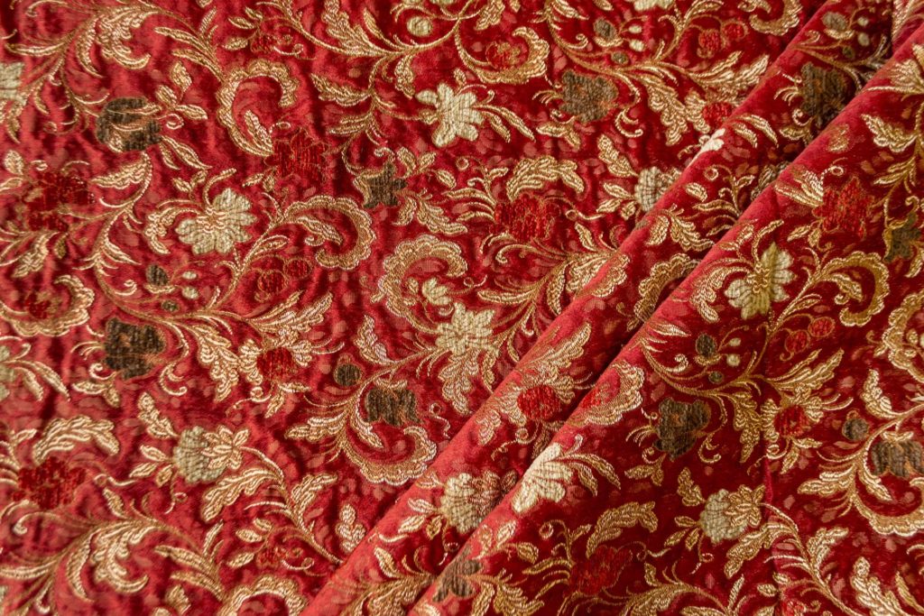 tessuto elegante ramage mx nabucco colore rosso